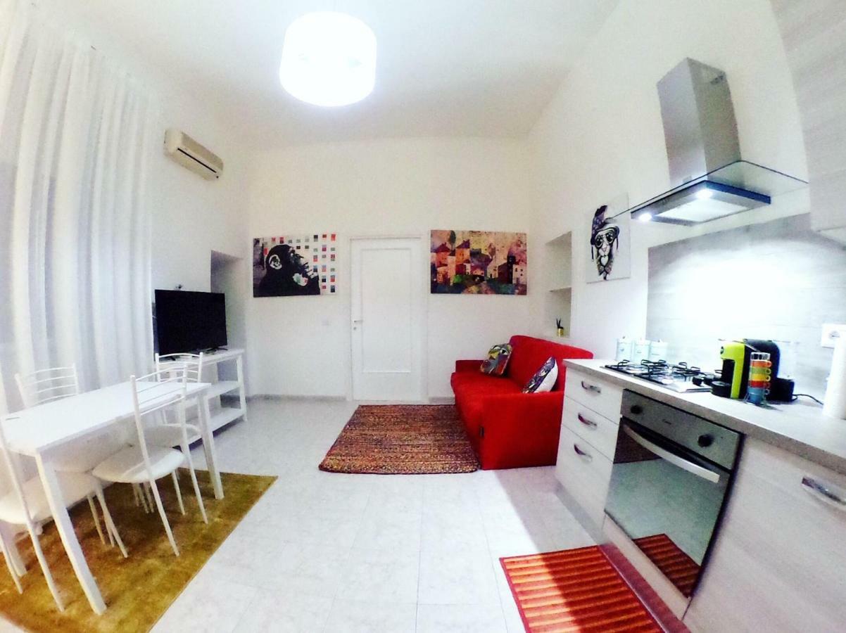 Casa G&G Pignasecca 2 Nel Cuore Di Napoli Exterior photo